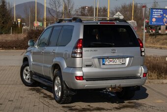 Toyota Land Cruiser 3.0 D-4D Lux A/T - 7