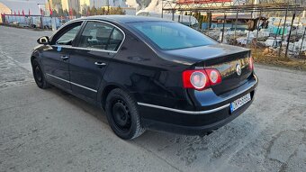 Volkswagen Passat 2.0 TDI - 7