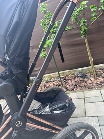 Cybex Priam Rose gold podvozok +Seat pack black - 7