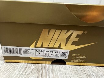 NIKE Jordan Retro High Gold metallic Gold 40 - 7