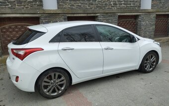 Hyundai I30 1,6 GDI 99 KW automat - 7