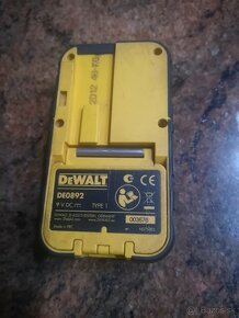 Dewalt DW088+Dewalt DE088 Cena 129€ - 7