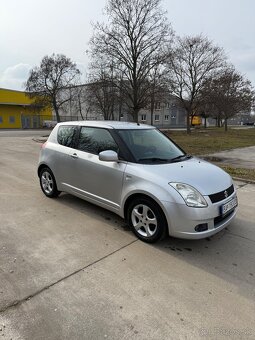 Predam Suzuki swift 1.5 74.5 kW rok 2006 - 7