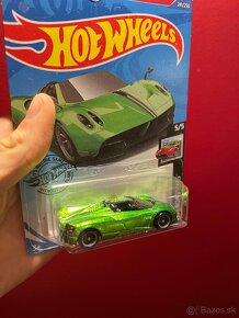 Hot Wheels STH Pagani Huayra - 7