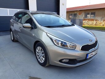 Kia Cee´d SW 1.6 CRDi LX/Silver - 7