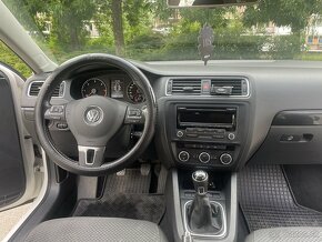 VOLKSWAGEN JETTA 1.6 TDI, 77 KW - 7