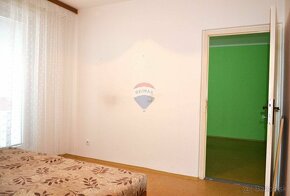 Na predaj 2 - izbový byt v Lučenci - 7
