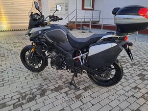 Suzuki v strom DL 1000 - 7