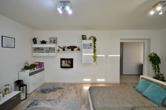 EXKLUZÍVNY PREDAJ 3i BYTU (99 m²) S GARÁŽOU A ZÁHRADOU V NZ - 7