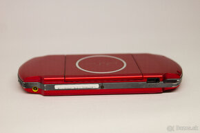 PSP 3000 radiant red - 7