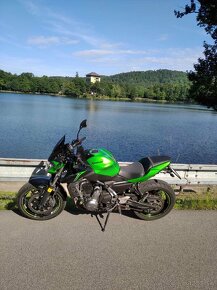 KAWASAKI Z650 - 7