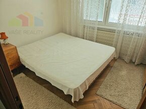 3 izbový byt Bánovce nad Bebravou /72 m2 / CENTRUM- STRED /  - 7