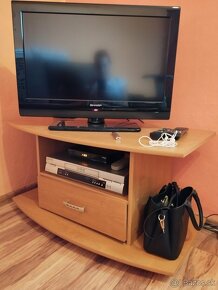 LEN za 130€ 4-dielna skriňová zostava+stôl+TV stolík+polička - 7