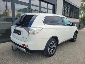 Mitsubishi Outlander 2.2 DI-D Instyle A/T 4x4 7-miest - 7