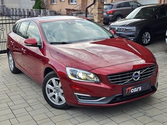 Volvo V60 D4 2.0L Drive-E Momentum Geartronic - 7