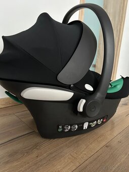 Predám Cybex Aton S2 Gold Moon Black vajíčko i - Size spolu - 7