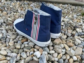 Tmavomodré Tommy Hilfiger tenisky - 7