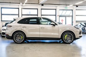 Porsche Cayenne - 7