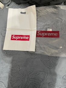 Supreme x burberry mikina - 7