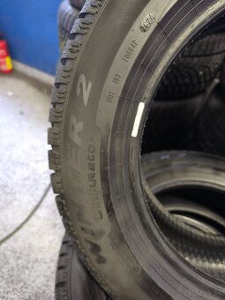 205/60 r16 Pirelli - 7