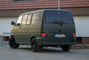 Volkswagen Caravelle 2.5 TDI LR - 7