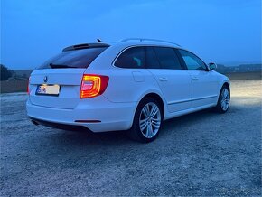 Škoda Superb Combi 2.0TDI DSG 4x4 - 7