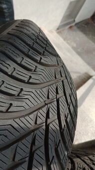 6 ročné pneumatiky BF Goodrich na diskoch 215/60 R16 - 7