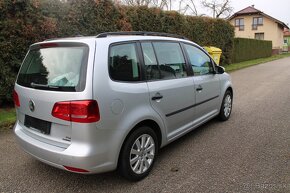 Volkswagen Touran 1.6 TDI Comfortline DSG TOP STAV, nebúrané - 7