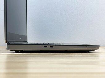 Dell Precision 7560 i7, 32GB RAM, 512GB SSD - 7