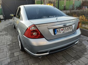 Ford Mondeo ST220 - 7