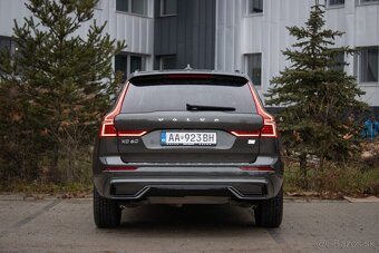 Volvo XC60 T6 Recharge Inscription Expression eAWD A/T - 7