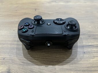 Káblový ovládač na PS4 Nacon Revolution Pro - 7