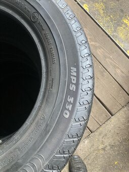 Letné pneu 215/65R16C viem aj prezuť - 7