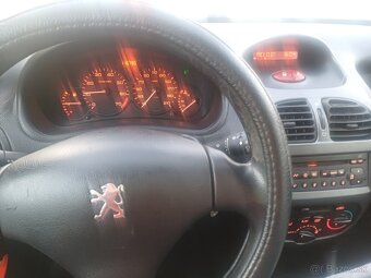 Peugeot 206 1,4i - rok výr. 2009 - 116 000 Km - klíma - 7