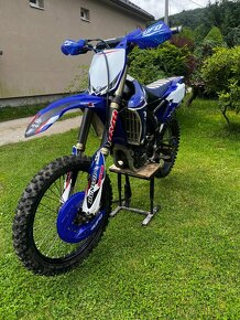 Yamaha YZF 450 - 7