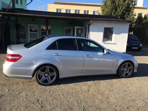 Mercedes-Benz E trieda Sedan 63 AMG  22000€ s prihlasenim - 7