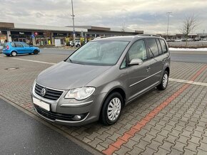 Volkswagen Touran 2.0 TDi 103kw 6 rychl 1.maj v ČR - 7