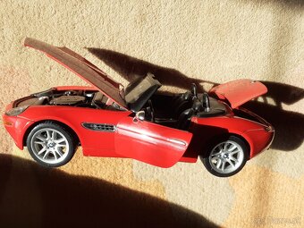 1:18 BMW Z8, MAISTO - 7