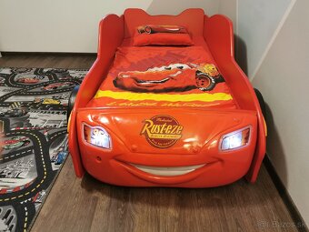 Detská posteľ auto McQUEEN 90 x 180 cm - 7