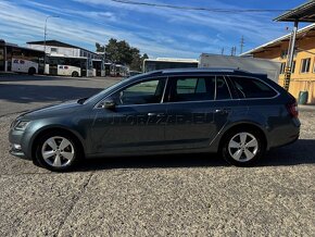 Škoda Octavia Combi 2.0 TDI DSG Style plus - 7