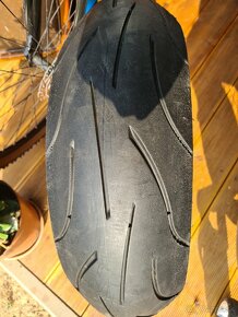 Pneu Michelin 180/55 ZR17 - 7