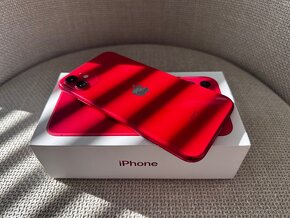 iPhone 11 product RED , 64GB - 7