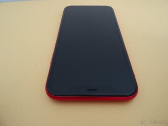 iPhone 11 64GB RED - ZÁRUKA 1 ROK - 100% BATERIA - 7