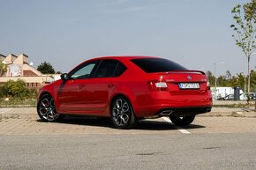 Škoda Octavia 2.0 TDI CR DPF RS - 7