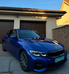 BMW 330E - 7