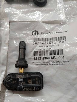 Alu JEEP R 18 originál 100 % stav + TPMS. - 7