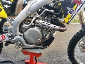 Suzuki rmz 450 - 7