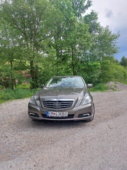 Mercedes-Benz e350 - 7