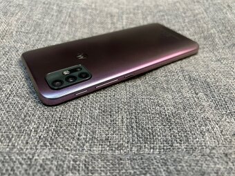 Motorola Moto G30 [6/128GB] plne funkčný - 7