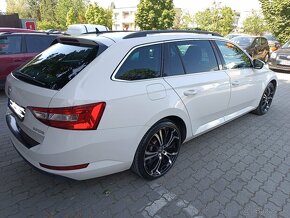 Škoda Superb III - 7